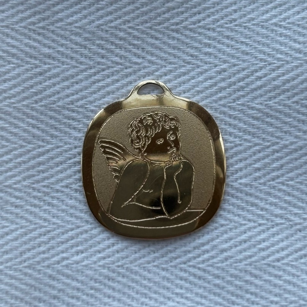 Gorgeous etched angel pendant, charm, in 18k gold - Made in Italy - Picture 3 of 7